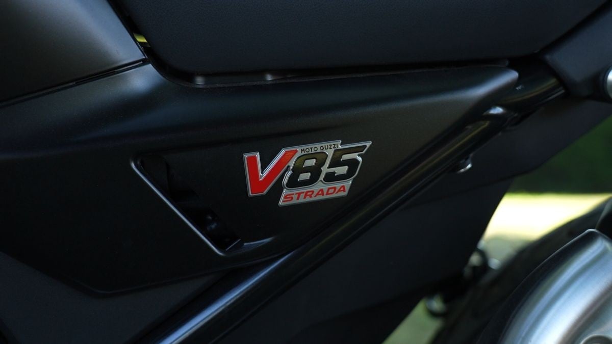 Test a Testa #9 - Moto Guzzi Stelvio vs Moto Guzzi V85 Strada: sfida in famiglia!